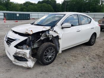  Salvage Nissan Versa