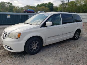  Salvage Chrysler Minivan