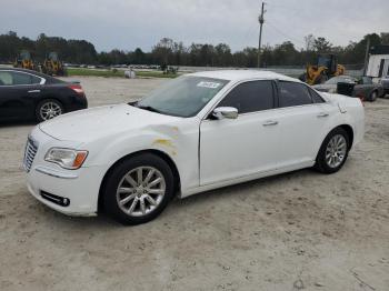  Salvage Chrysler 300