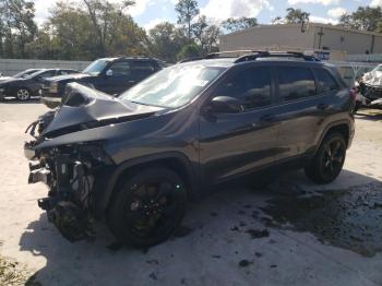  Salvage Jeep Grand Cherokee