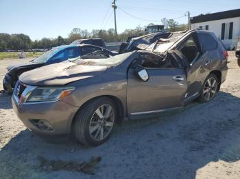  Salvage Nissan Pathfinder