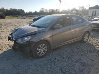  Salvage Hyundai ACCENT