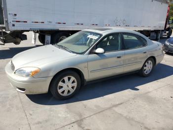  Salvage Ford Taurus