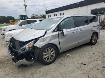  Salvage Kia Sedona