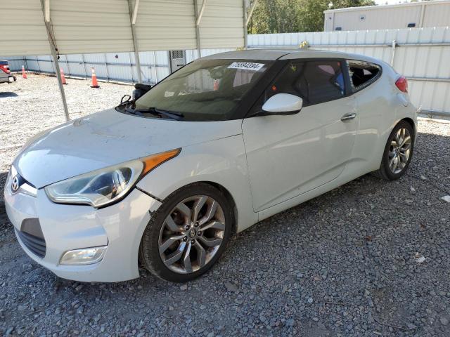  Salvage Hyundai VELOSTER