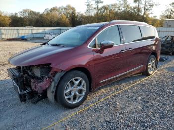  Salvage Chrysler Pacifica