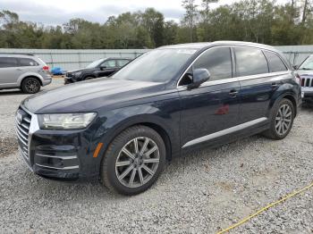  Salvage Audi Q7