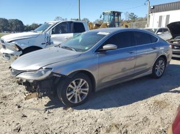  Salvage Chrysler 200