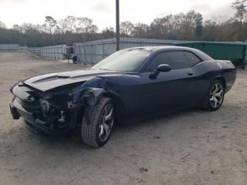  Salvage Dodge Challenger