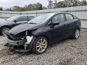  Salvage Ford Fiesta