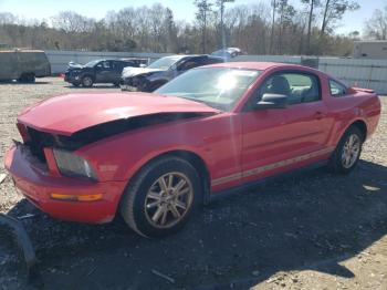  Salvage Ford Mustang