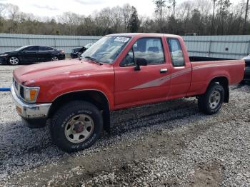  Salvage Toyota Pickup