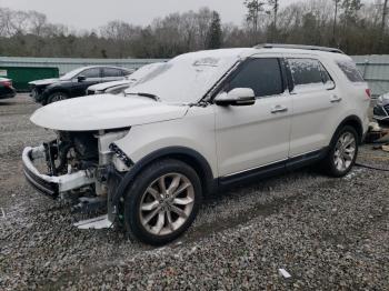  Salvage Ford Explorer