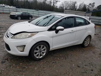  Salvage Ford Fiesta