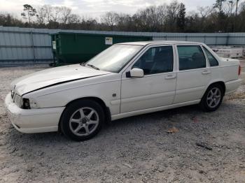  Salvage Volvo S70