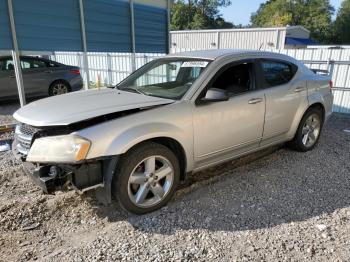  Salvage Dodge Avenger
