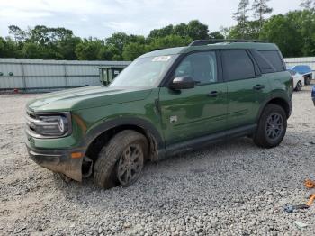  Salvage Ford Bronco