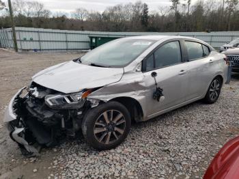  Salvage Nissan Versa