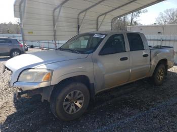  Salvage Mitsubishi Raider