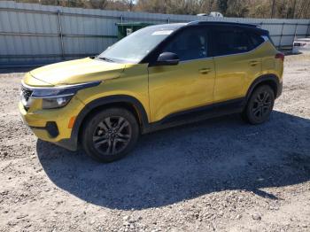  Salvage Kia Seltos
