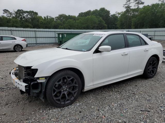  Salvage Chrysler 300