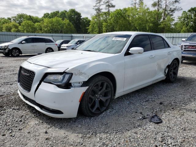  Salvage Chrysler 300