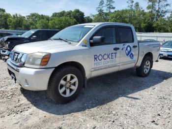  Salvage Nissan Titan