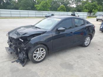  Salvage Toyota Scion