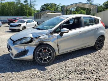  Salvage Ford Fiesta