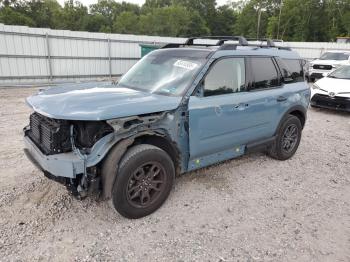  Salvage Ford Bronco