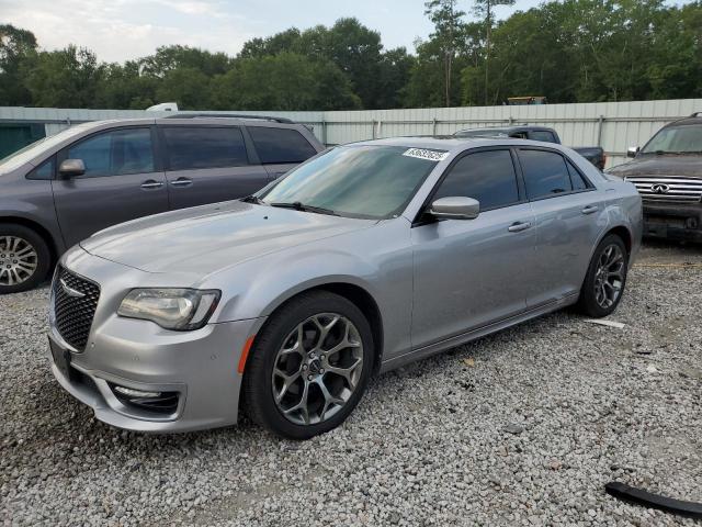  Salvage Chrysler 300