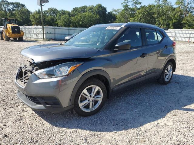  Salvage Nissan Kicks