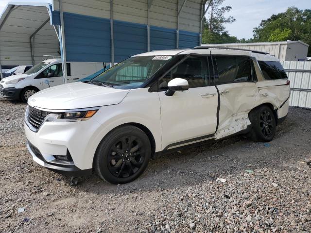  Salvage Kia Carnival