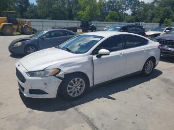  Salvage Ford Fusion