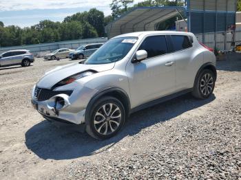  Salvage Nissan JUKE