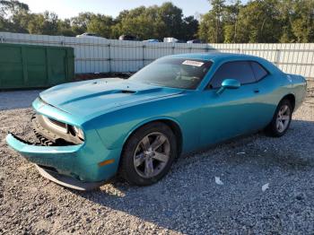  Salvage Dodge Challenger