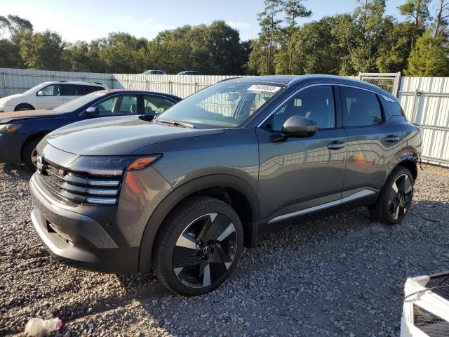  Salvage Nissan Kicks