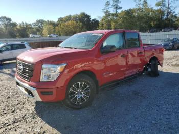  Salvage Nissan Titan