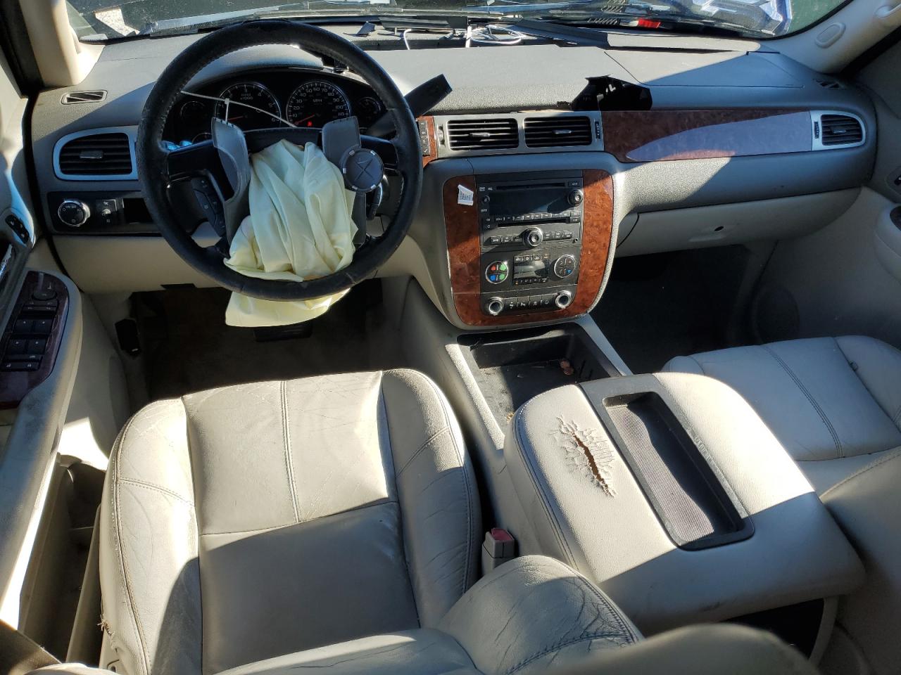 Chevrolet Tahoe C1500 Image 4