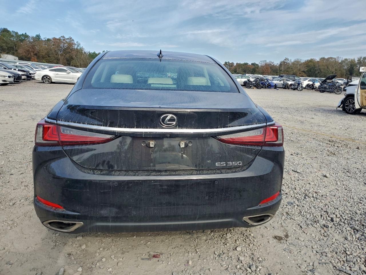 Lexus Es 350 Base Image 13