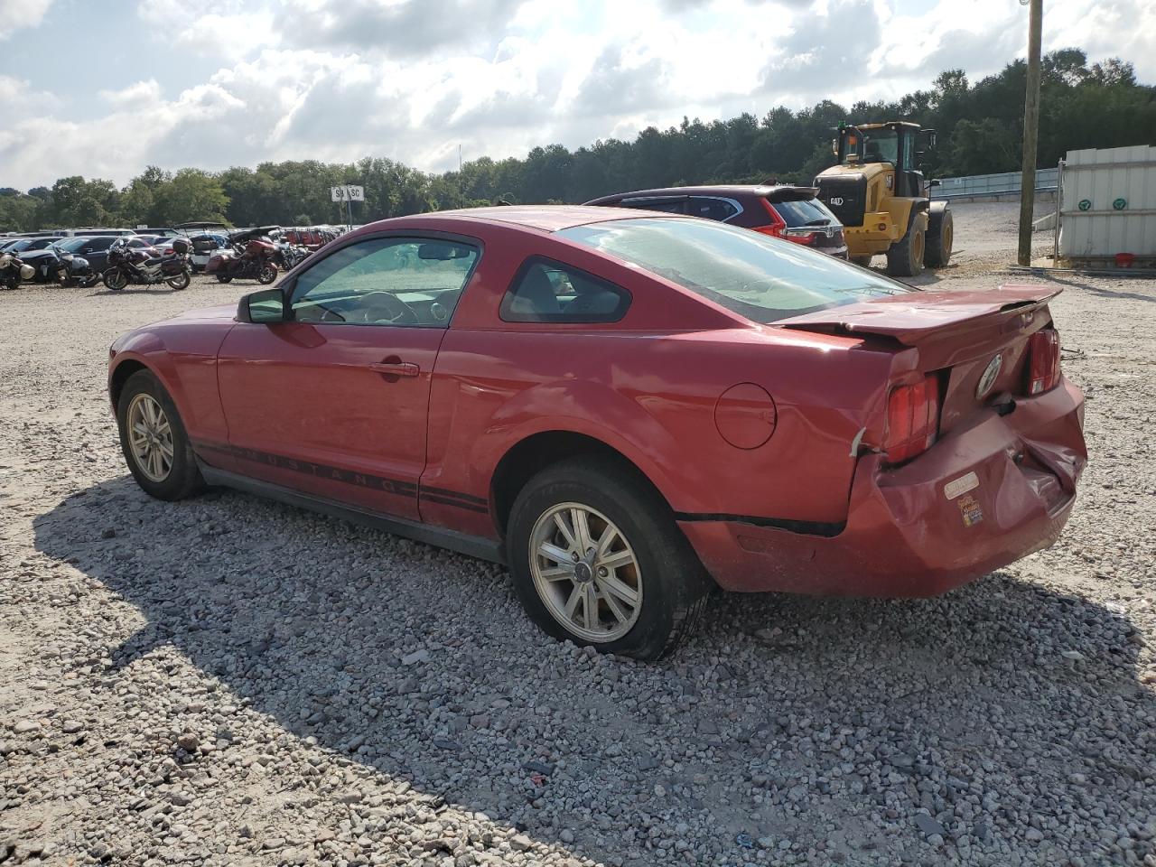 Ford Mustang Image 4