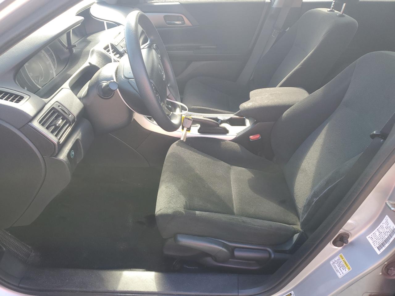 Honda Accord Lx Image 6