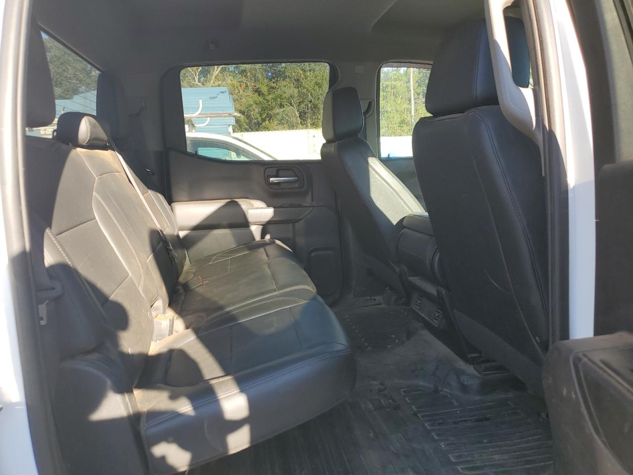 Chevrolet Silverado C1500 Image 7