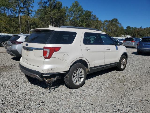 Ford Explorer Xlt Image 5