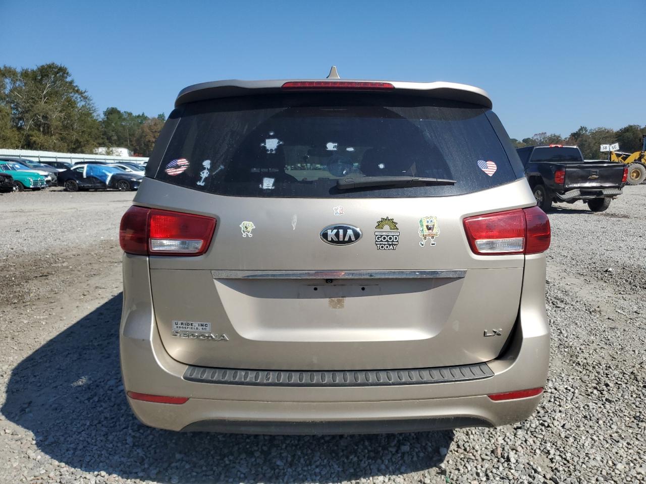 Kia Sedona Lx Image 5