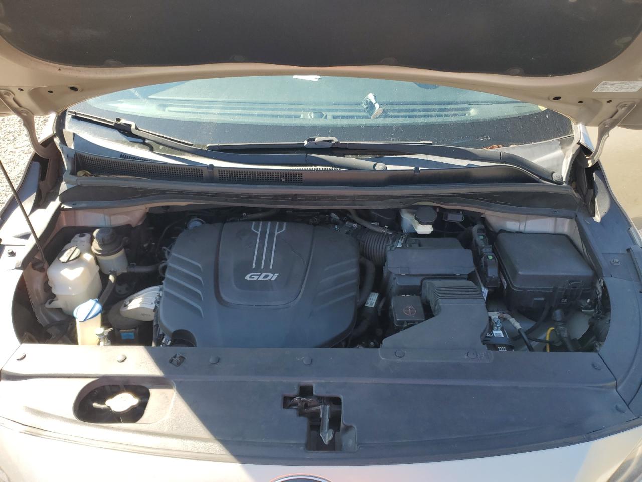 Kia Sedona Lx Image 8