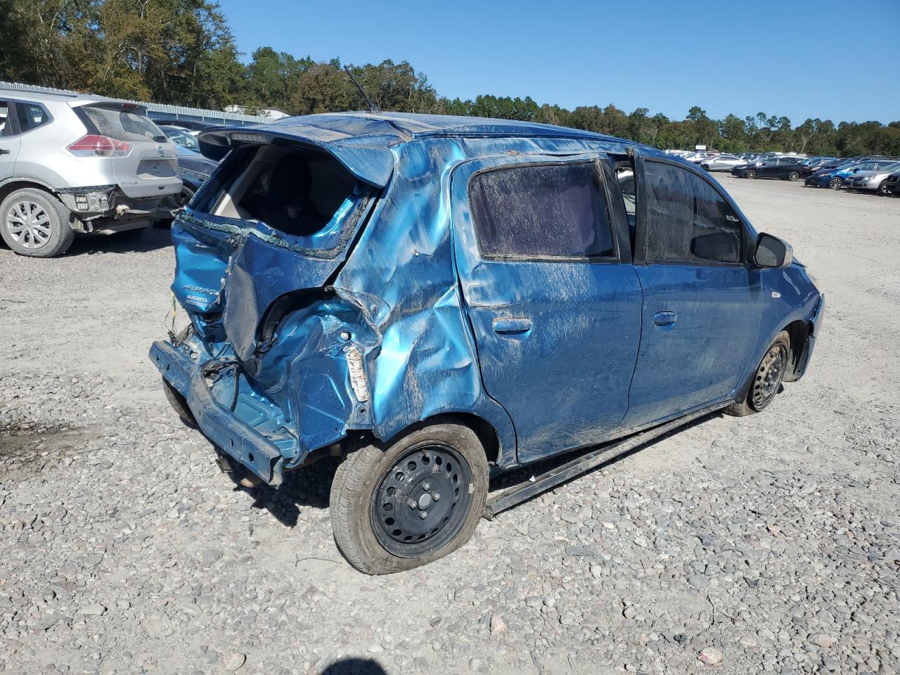 Mitsubishi Mirage Es Image 12