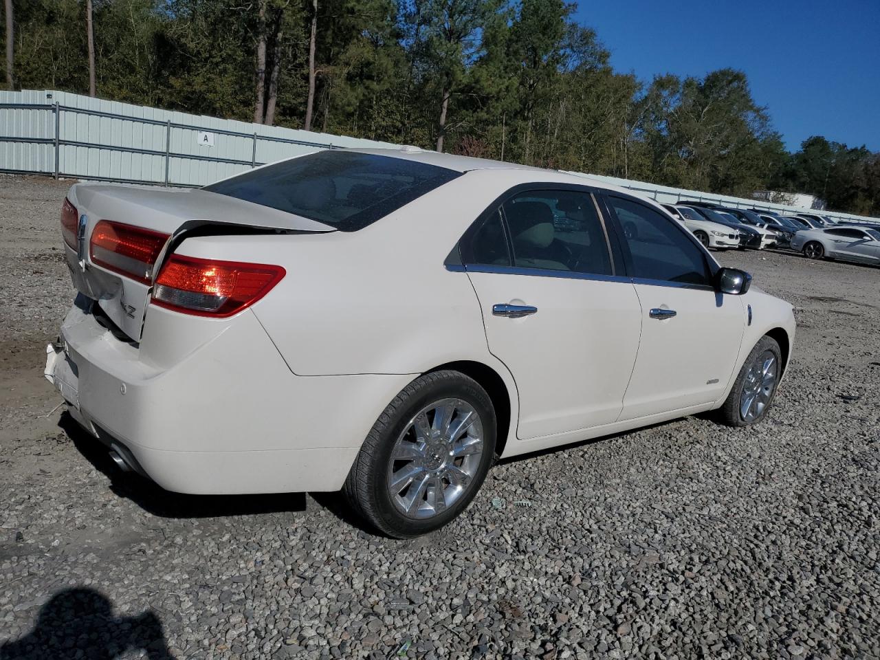 Lincoln MKZ Hybrid Image 9