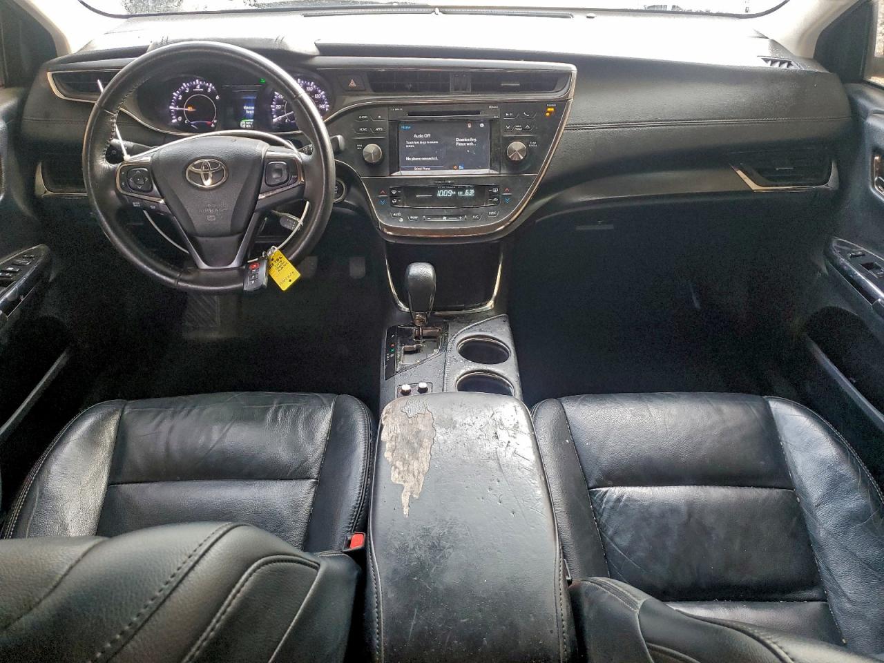 Toyota Avalon Xle Image 8