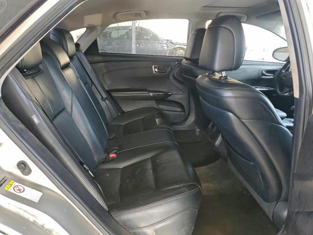 Toyota Avalon Xle Image 12